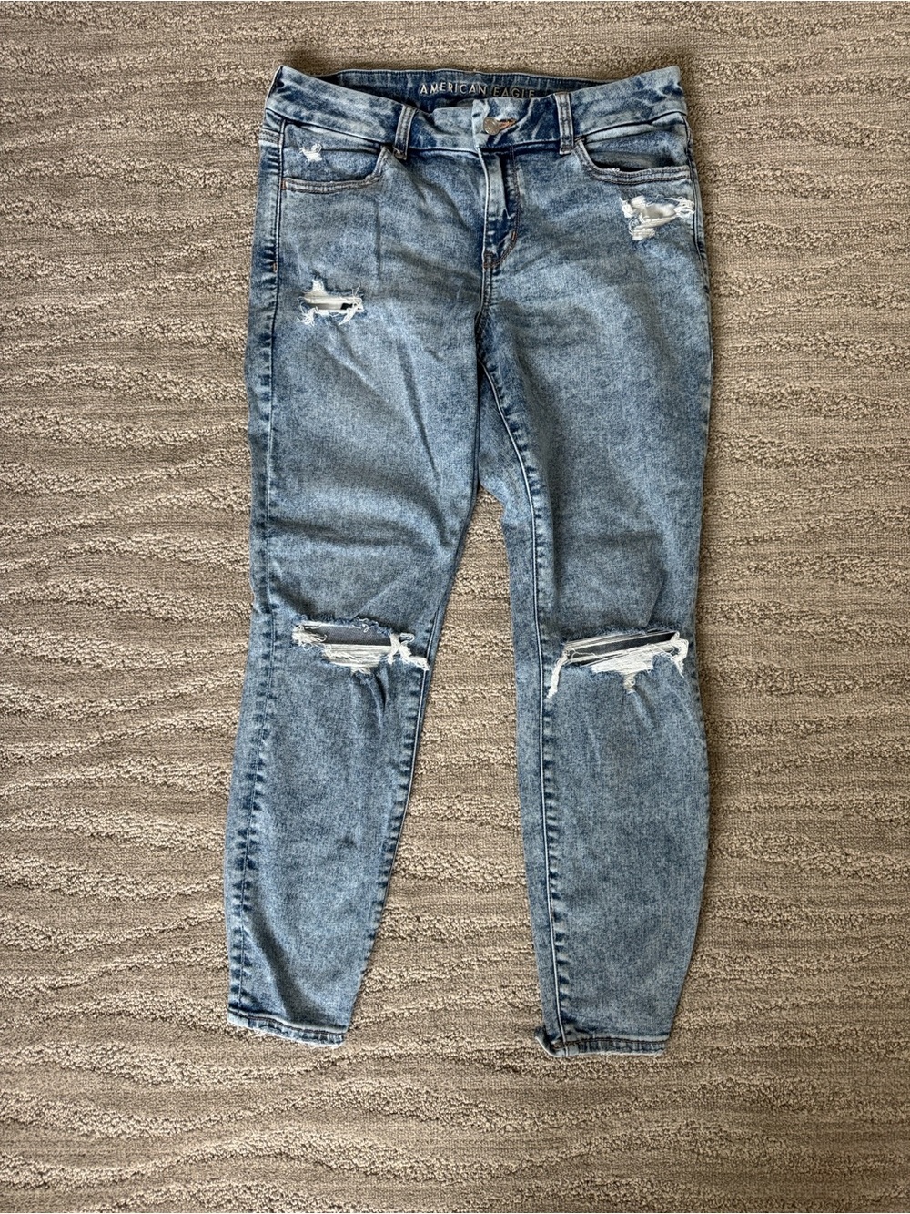 American Eagle Curvy Ripped Jegging